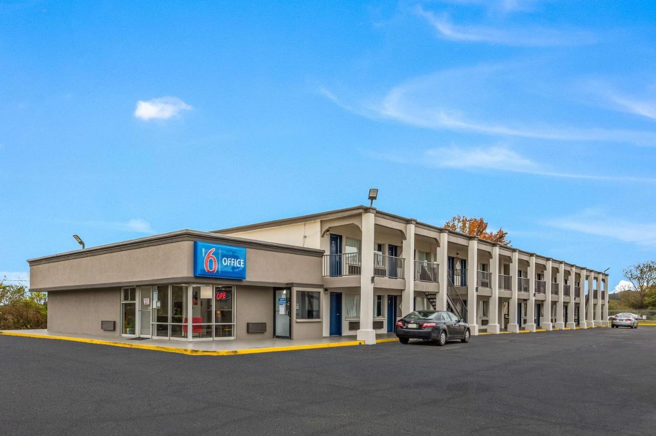 Motel 6-Tupelo, Ms - Downtown Exterior photo